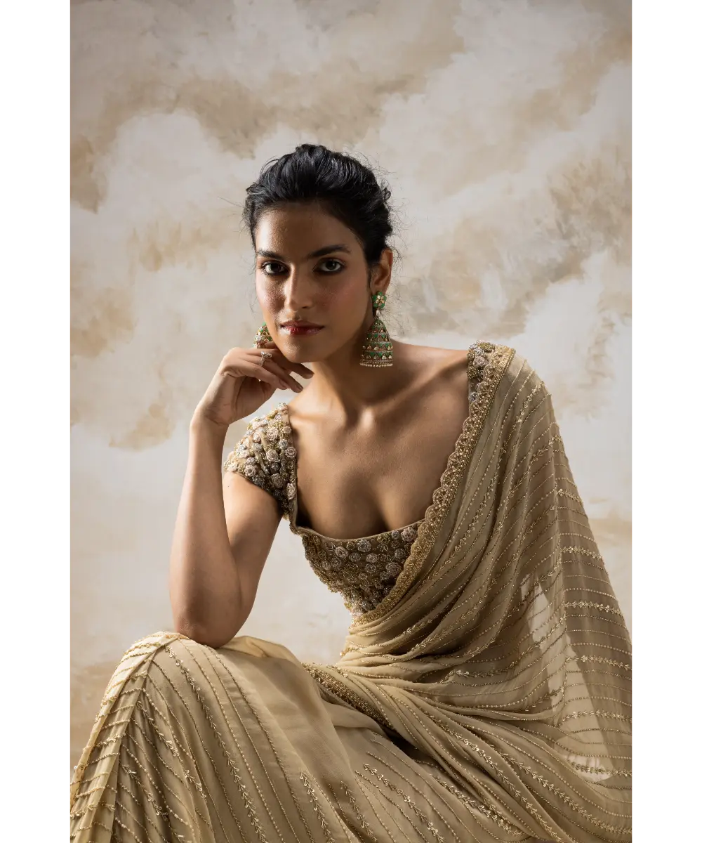 COUTURE BY NIHARIKA- Saree Set